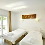 شقة فندقية Lagos De Fanabe 4*