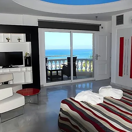 Aparthotel Lagos De Fanabe 4*