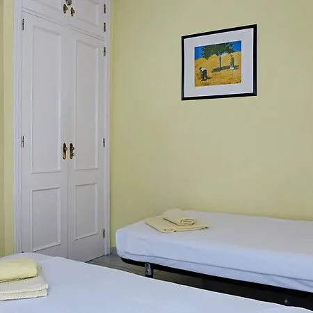 ラゴス デ ファナベ ビーチ 4* アデヘ